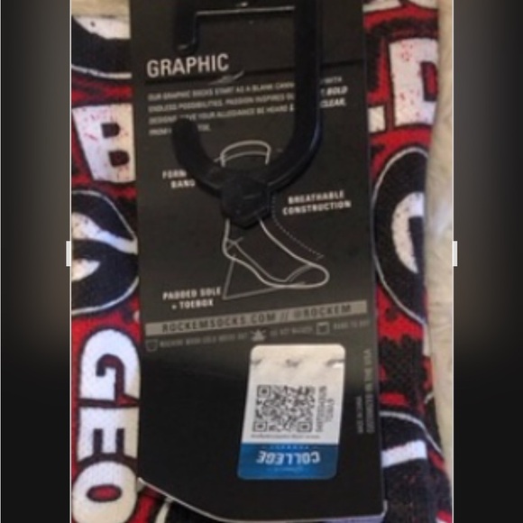 Georgia Bulldogs Socks - Red and Black NWT - Picture 11 of 11
